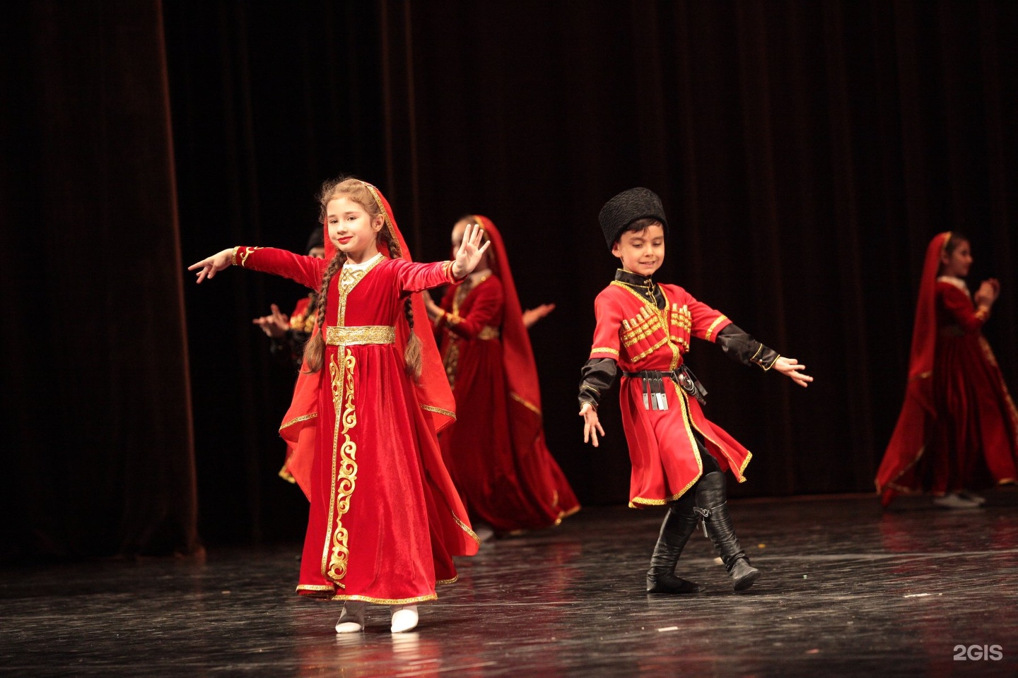 Кавказские национальные танцы