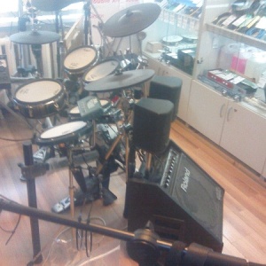 Фото от владельца Music Box, салон музыкального оборудования