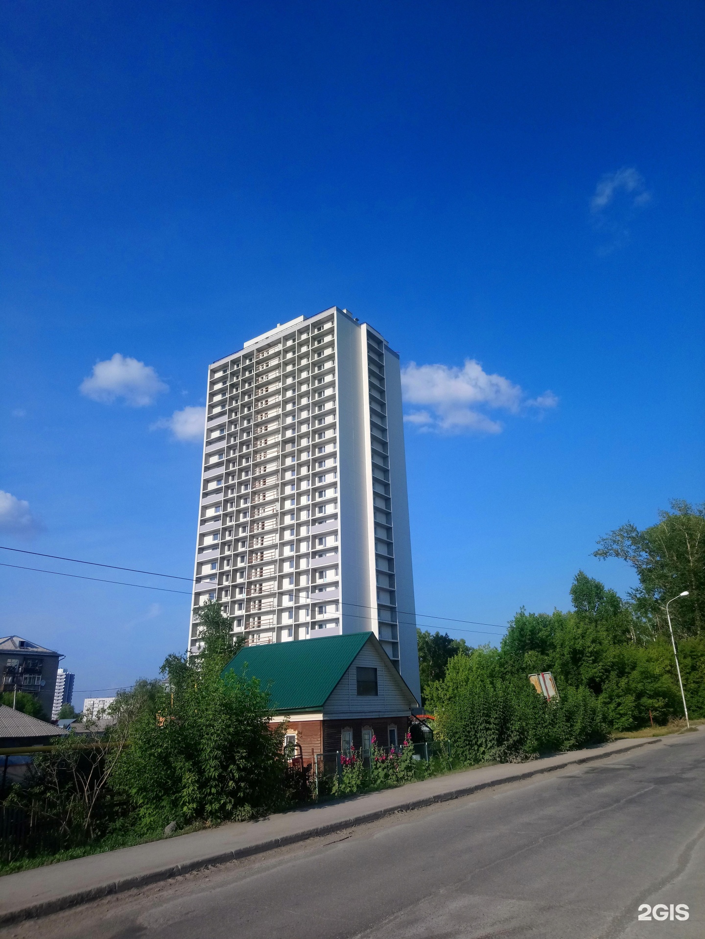 Дом на державина 50 новосибирск дом строй. Державина 50 новосибирск. Державина 50 новосибирск дом строй. Беловежская 4/1 новосибирск. Дом державина 50 новосибирск.