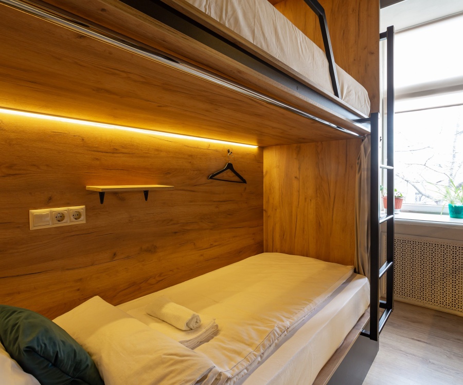 Капс хостел. Капс хостел. Капсульный отель москва. Капсульные кровати для хостела. Отель капсульный caps hotel.