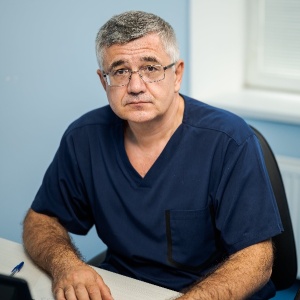 Сивков хирург лыткарино. Сивков хирург. Сивков хирург лыткарино. Сюндюков рашит анварович ортопед. Сивков хирург.