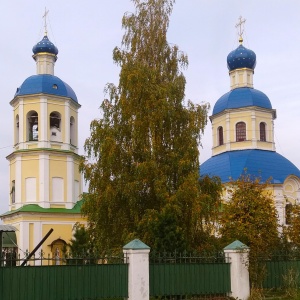 Фото от владельца Храм Святых Первоверховных Апостолов Петра и Павла в Ясеневе