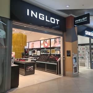 Фото от владельца INGLOT, магазин косметики