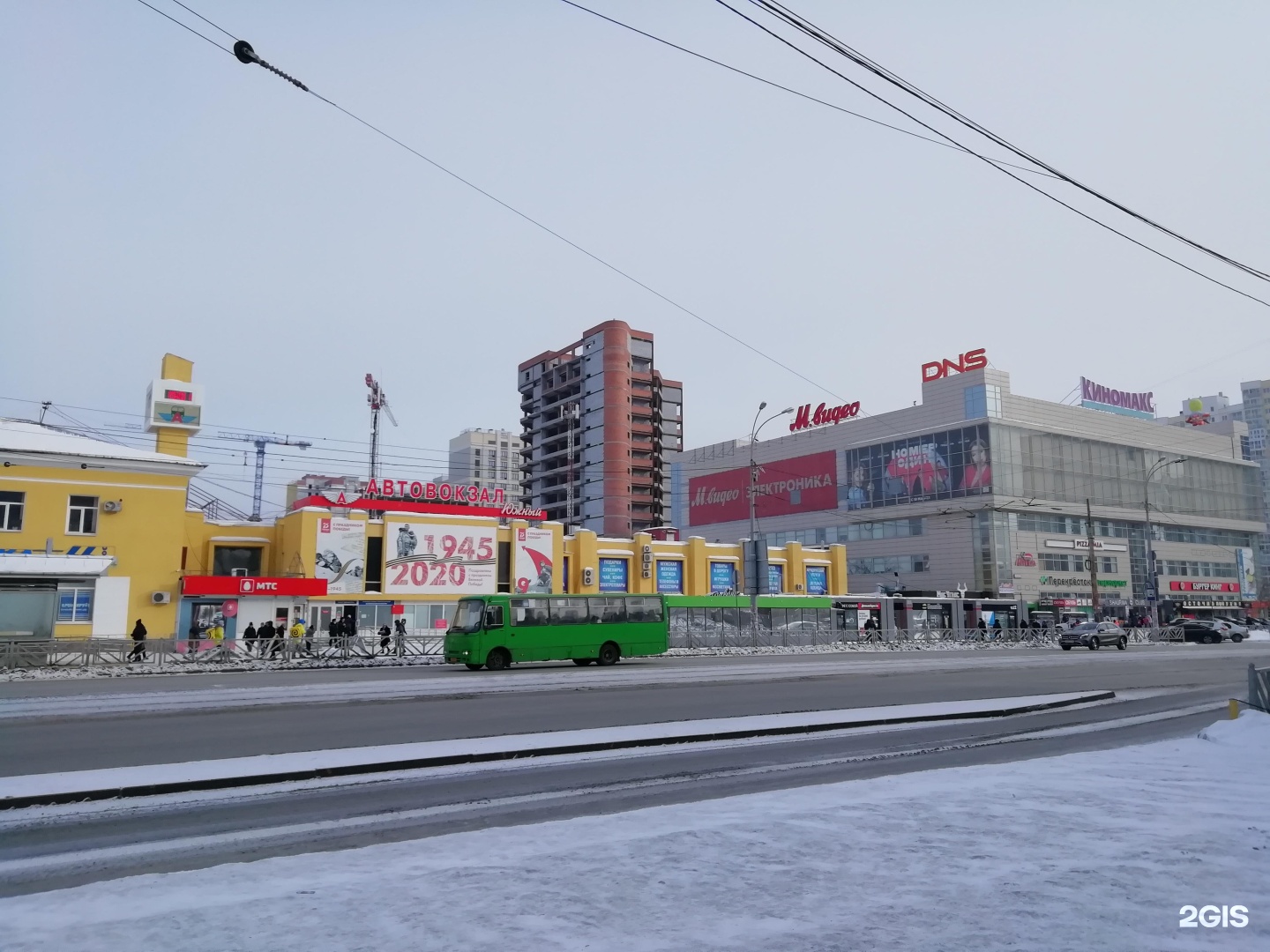 Южный автовокзал Екатеринбург фото. Южный автовокзал Екатеринбург внутри. Южный автовокзал екатеринбург номер телефона