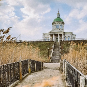 Фото от владельца Сурб-хач, армянская церковь