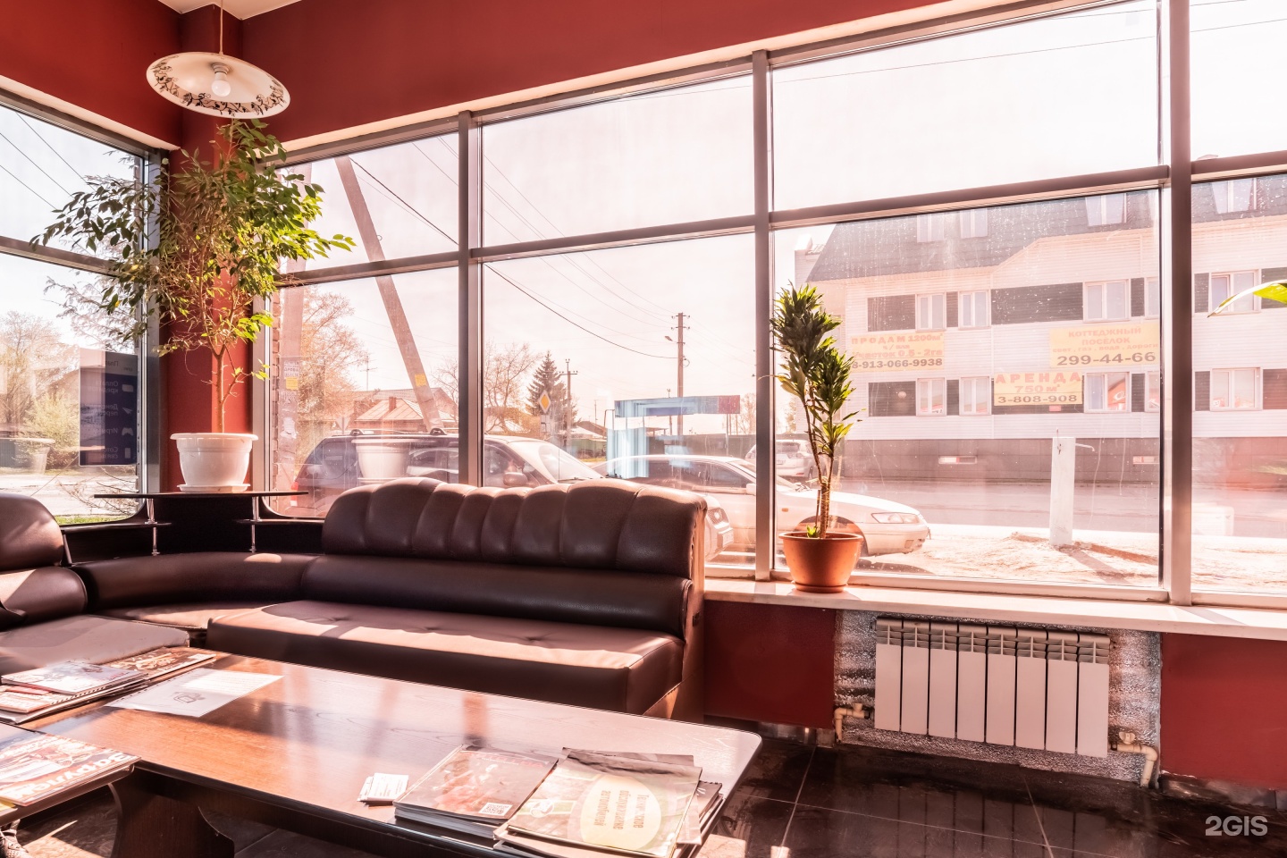 нск красный проспект 55. большевистская 43 новосибирск. красный проспект 55 новосибирск. дом мандарин новосибирск. холодильник сбоку.