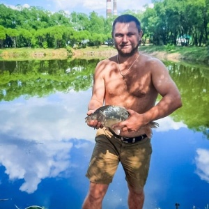 Клевое озеро. Клёвое озеро Омск. Клёвое озеро Омск цены. Рыбалка в Омске в 23 году.