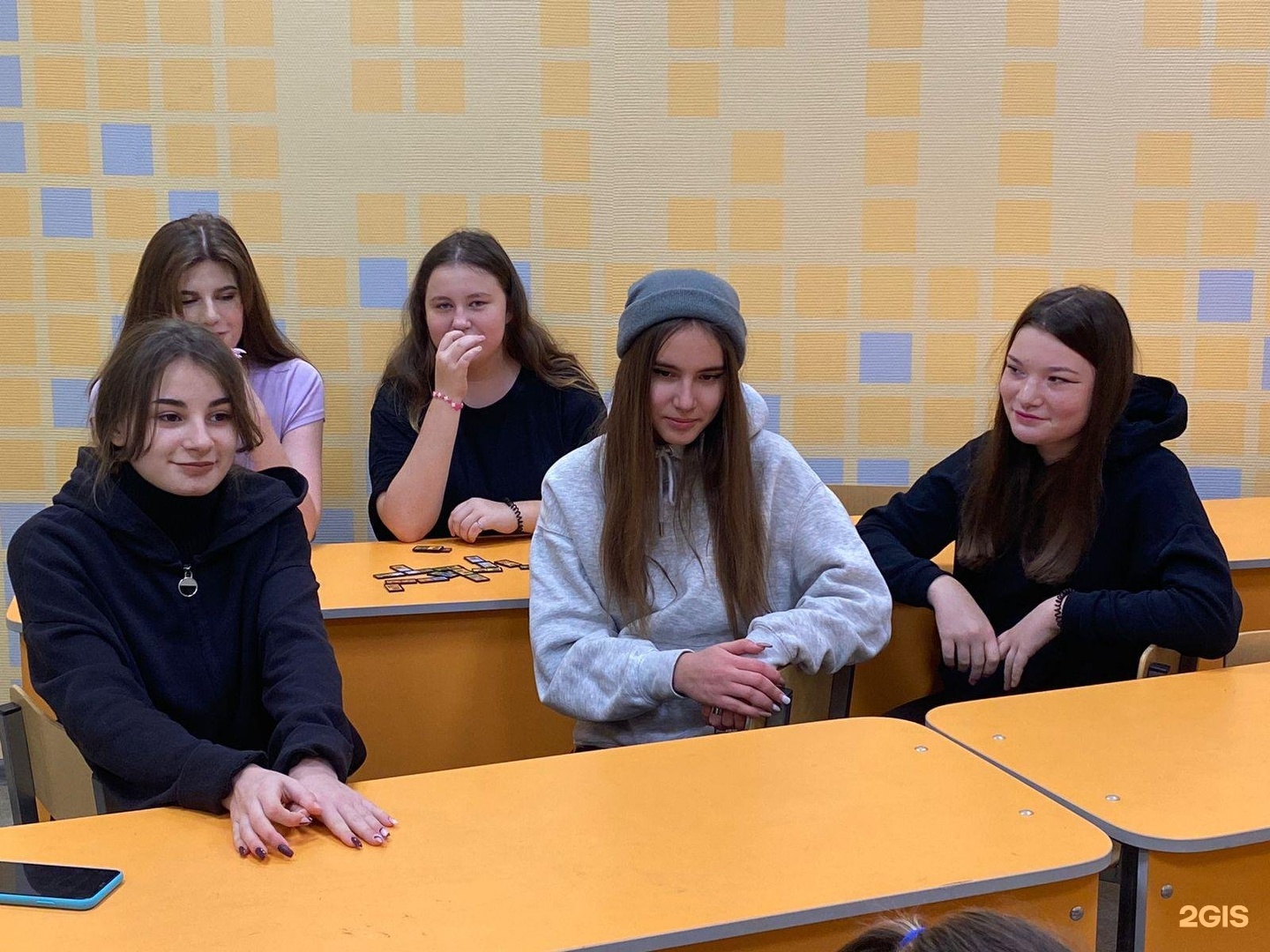 Подростки екатеринбурга. Центр занятости для подростков. Подростка задержали в екатеринбурге. Подростки екатеринбурга. Занятость несовершеннолетних.