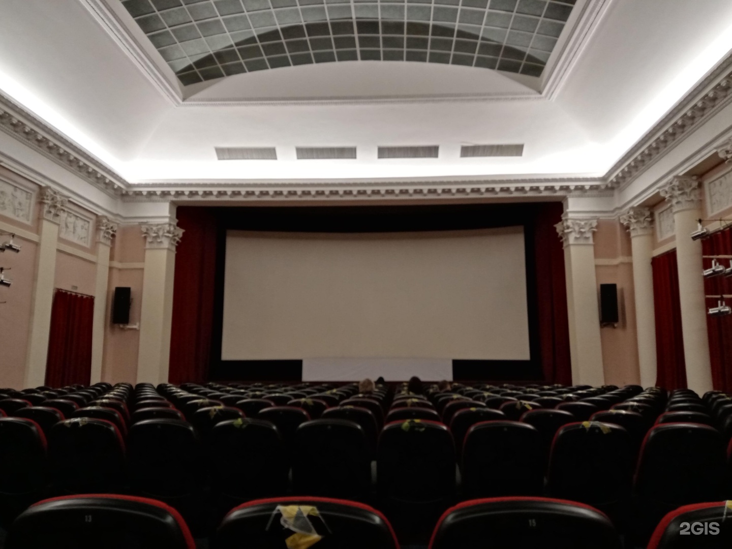 Караванная 2. House of Cinema Челябинск. Cinema House Санкт Петербург.