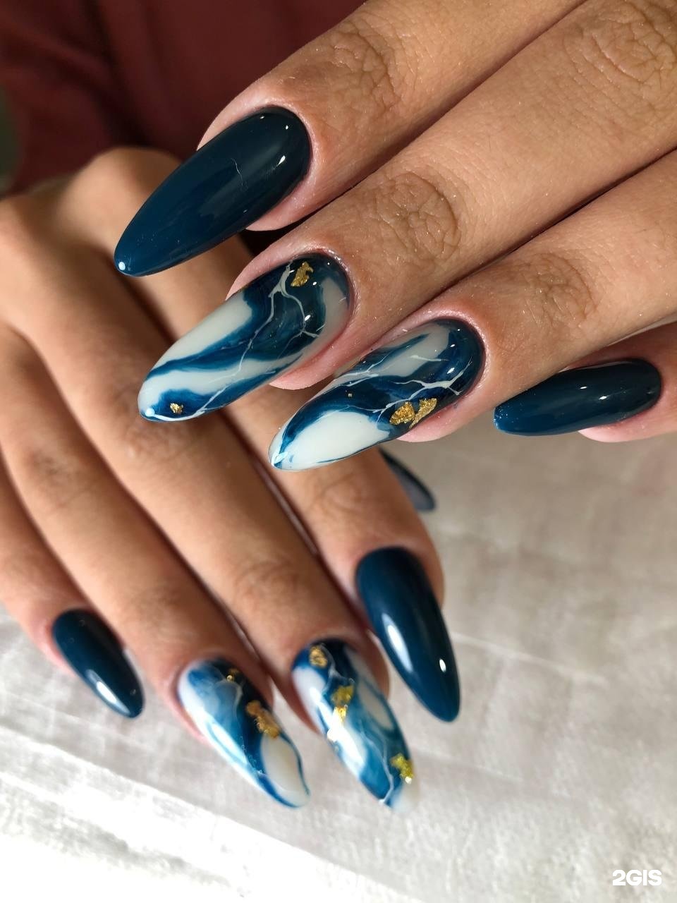 Top nails