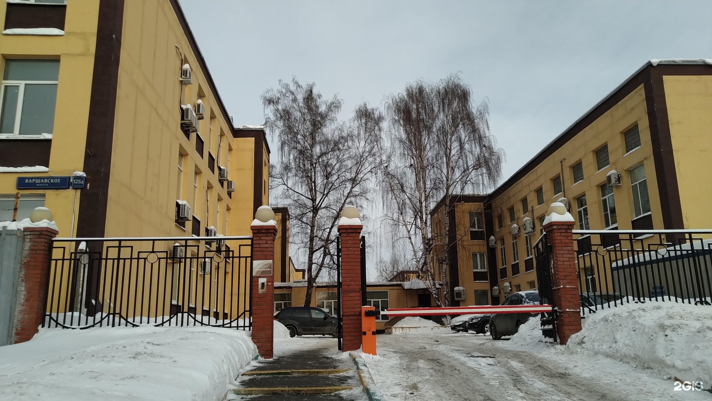 Завод варшава. Завод фсо польша. Тц мануфактура лодзь. Варшава заводы фабрики. Завод фсо польша.