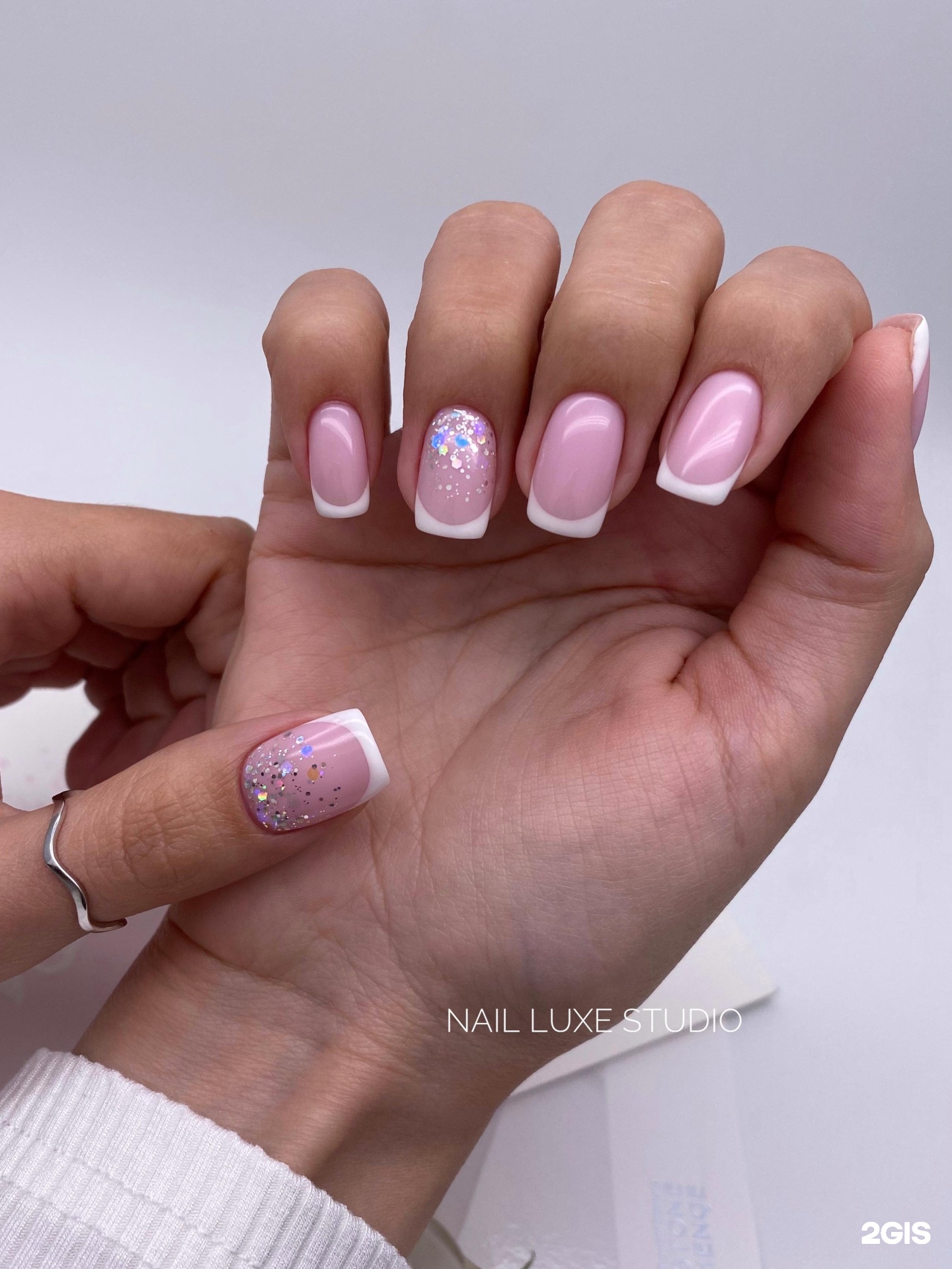 Nail lux