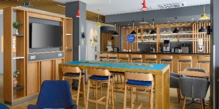 Алматы: Отель Holiday Inn Express