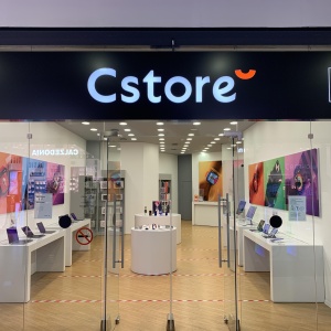 Фото от владельца Связной C-Store, салон компьютерной и мобильной техники