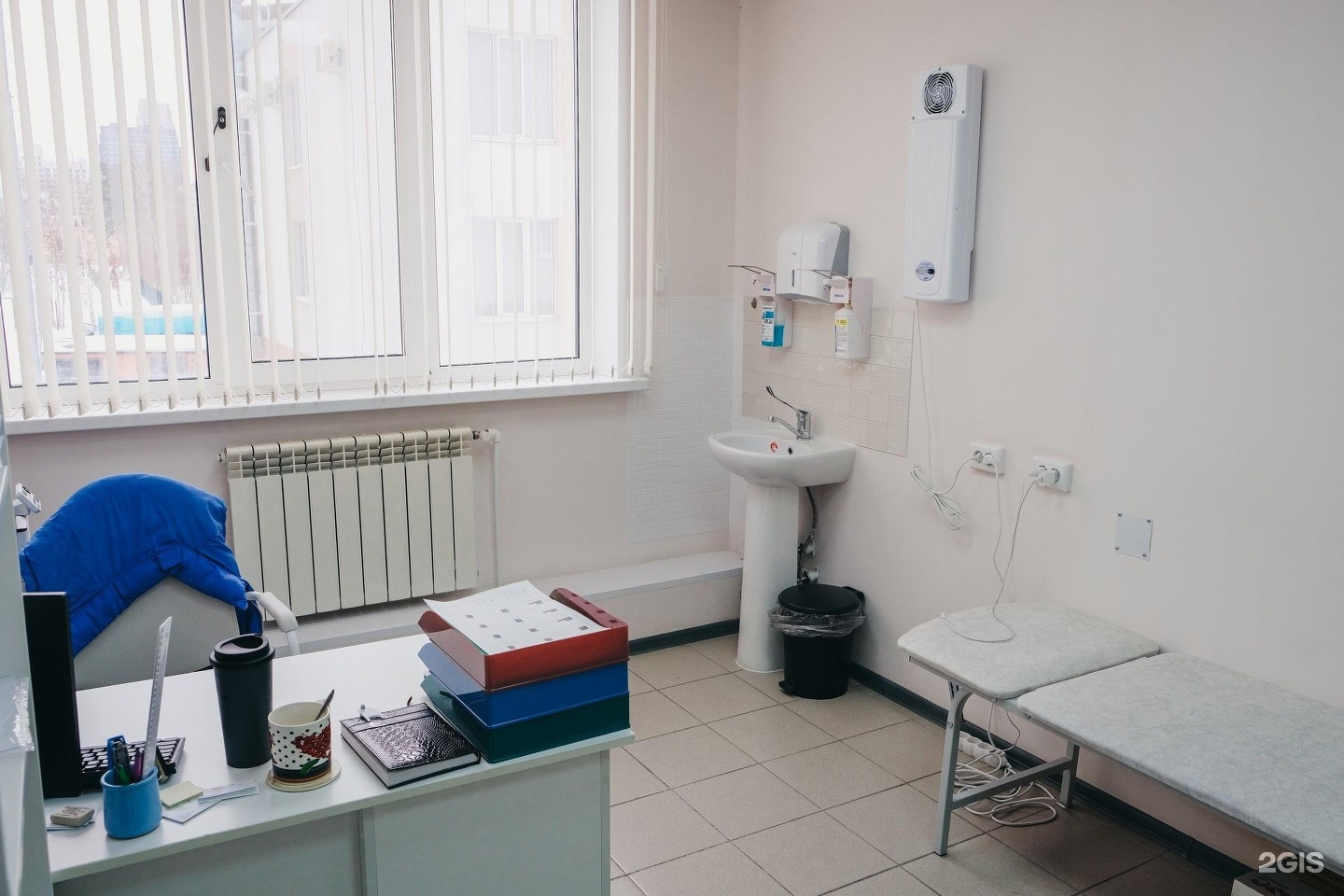 Медцентр на чкалова. Медрегион клиника Екатеринбург.