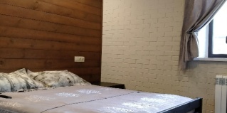 Новая Разводная: Коттедж Сибирский