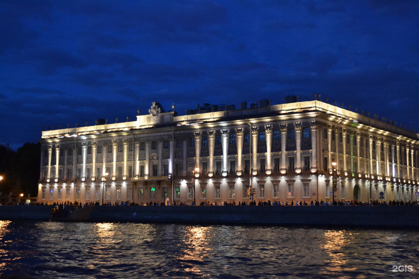 Мраморный дворец санкт петербург фото. Мраморный дворец в Санкт-Петербурге с Невы панорама. Город Санкт-Петербург показать на карте мраморный дворец.