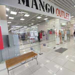 Фото от владельца Mango Outlet, бутик женской одежды и аксессуаров