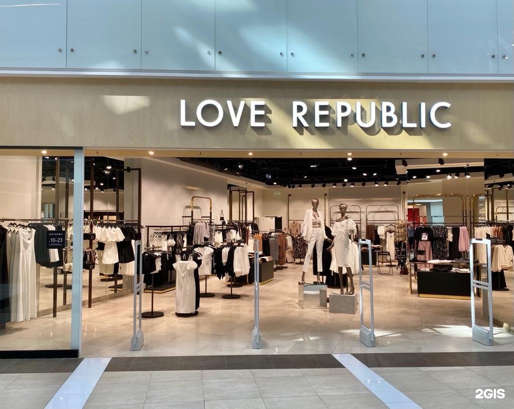 Love republic этаж. Лав Репаблик магазин. Hampton Republic одежда.