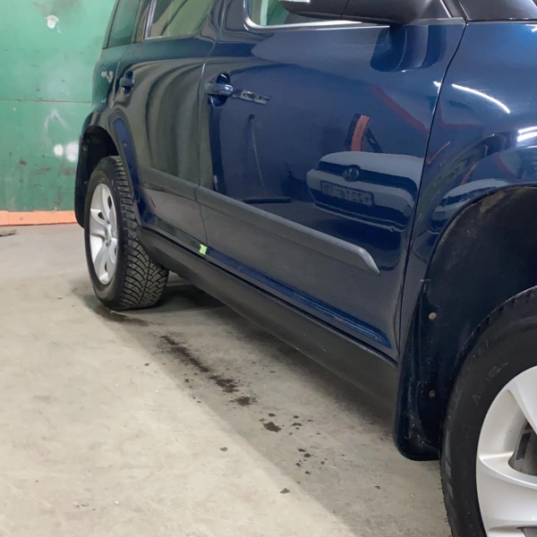 Порог правый логан 1 артикул. Am performance. Am performance казань. Широкие молдинги на двери ниссан х-трейл т31. Am performance.