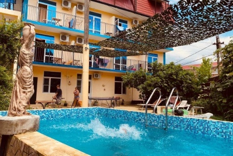 Лоо: Гостевой дом Уютная лагуна