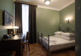 Отель Дом советов в Свердловской области