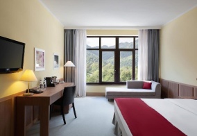 Отель Golden Tulip 4* на Розе Хутор