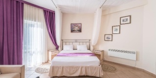 Абрау-Дюрсо: Турбаза Круглое озеро