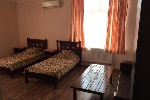 Северская: Отель Dvin plaza