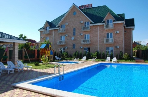 пос. Пересыпь: Отель Undersun village