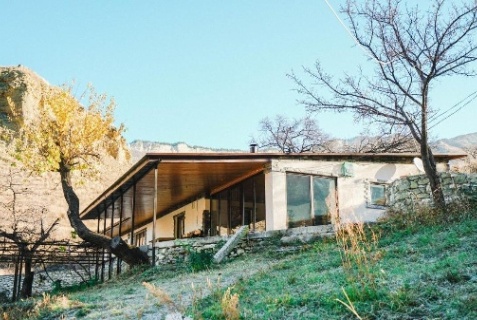 Салта: Коттедж Салта