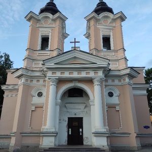 Фото от владельца Римско-католическая церковь святых апостолов Петра и Павла