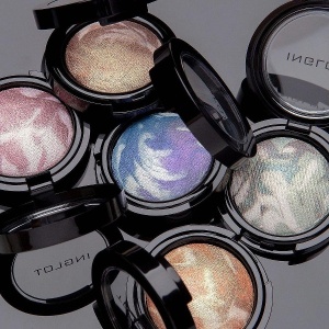 Фото от владельца INGLOT, сеть магазинов косметики