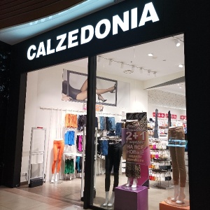 Фото от владельца Calzedonia, сеть магазинов колготок и купальников