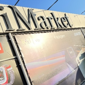 Фото от владельца iMarket, фирменный салон