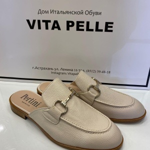 Фото от владельца Vita Pelle, бутик итальянской женской одежды и обуви