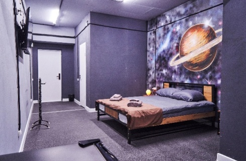 Алматы: Отель Gagarin Capsule Hotel