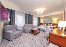 Краснодар: Отель Crowne plaza