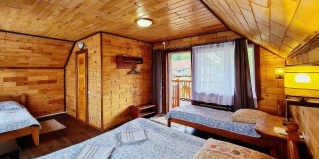 Иогач: Турбаза Манул-Кел