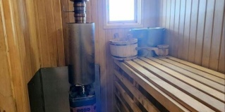 Восход: Глэмпинг Шале на воде