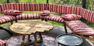 Окатово: Отель Земляничная поляна