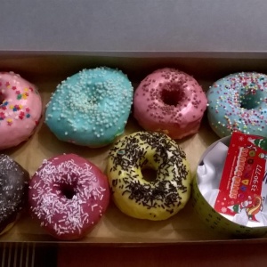 Фото от владельца Seven Donuts Novosibirsk, служба доставки пончиков