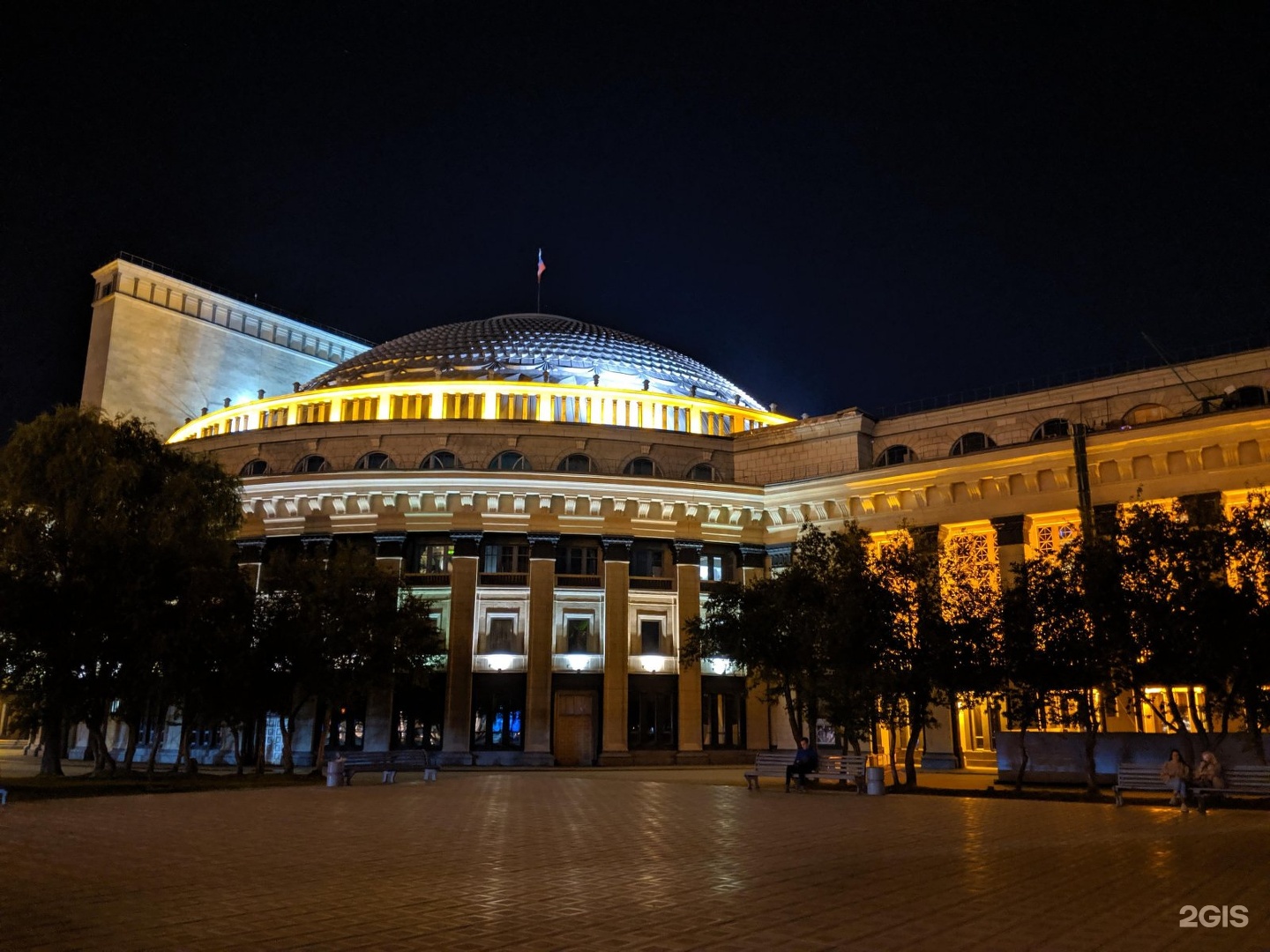 Театр оперы и балета Новосибирск