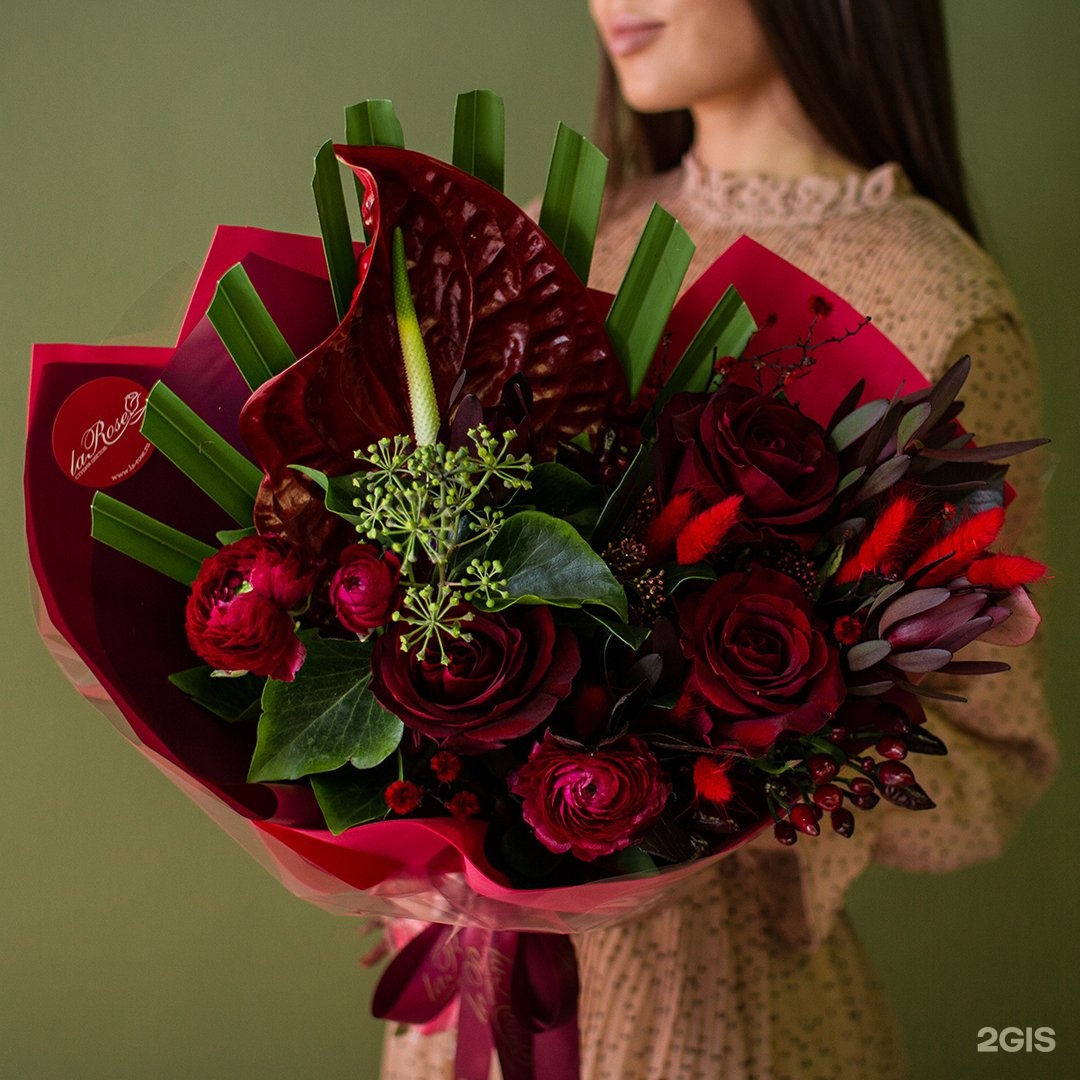 Roses studio. La Rose Новосибирск цветы. Red_Flowers_Studio видео. MS Red Новосибирск. Новосибирск цветы в чемпионе.