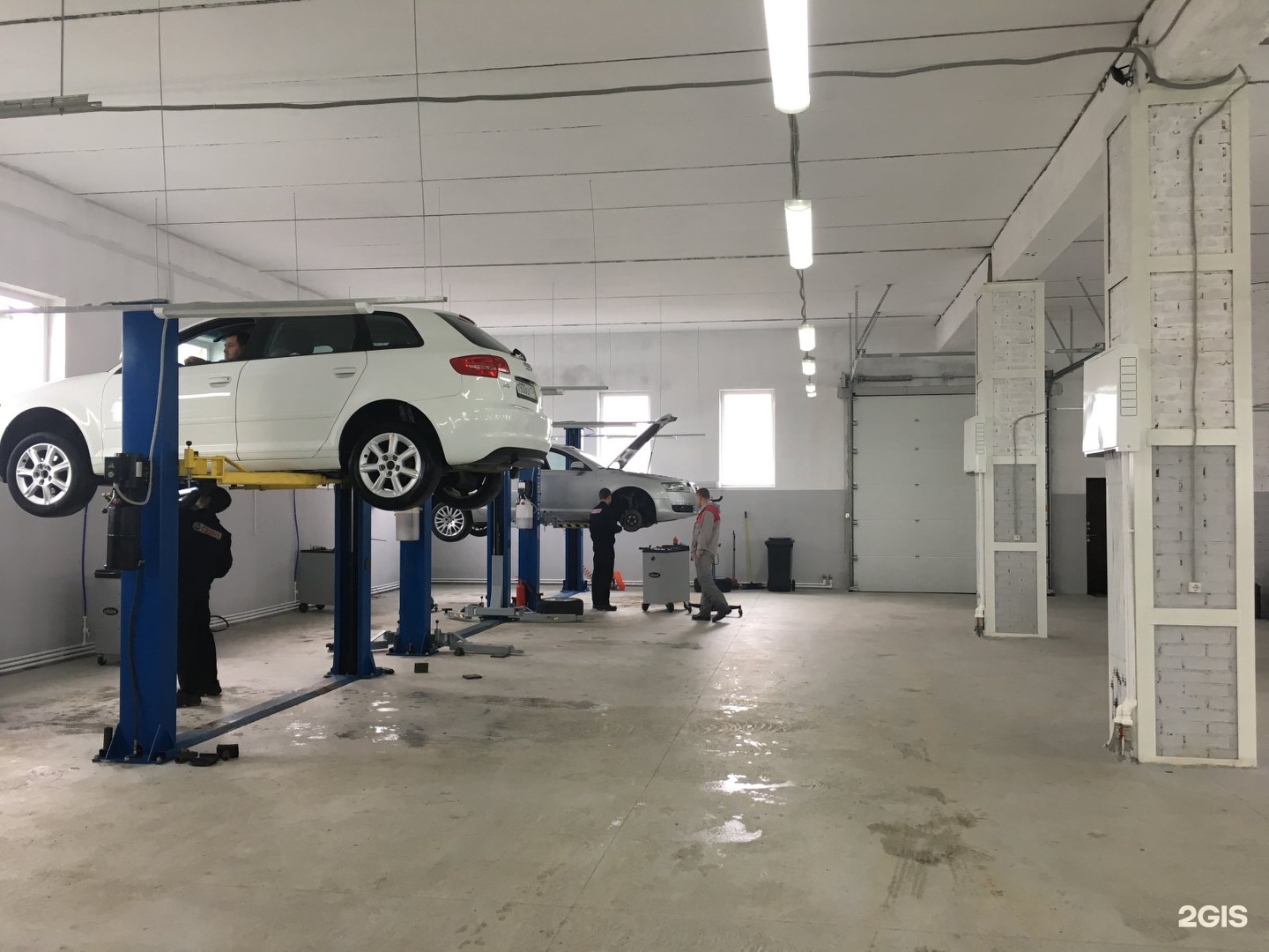 Автосервис 11. Автосервис 5 звезд зеленоград. Автосервис вилгуд на лобненской. Радиаторный 8б ростов на дону. Автосервис 11.