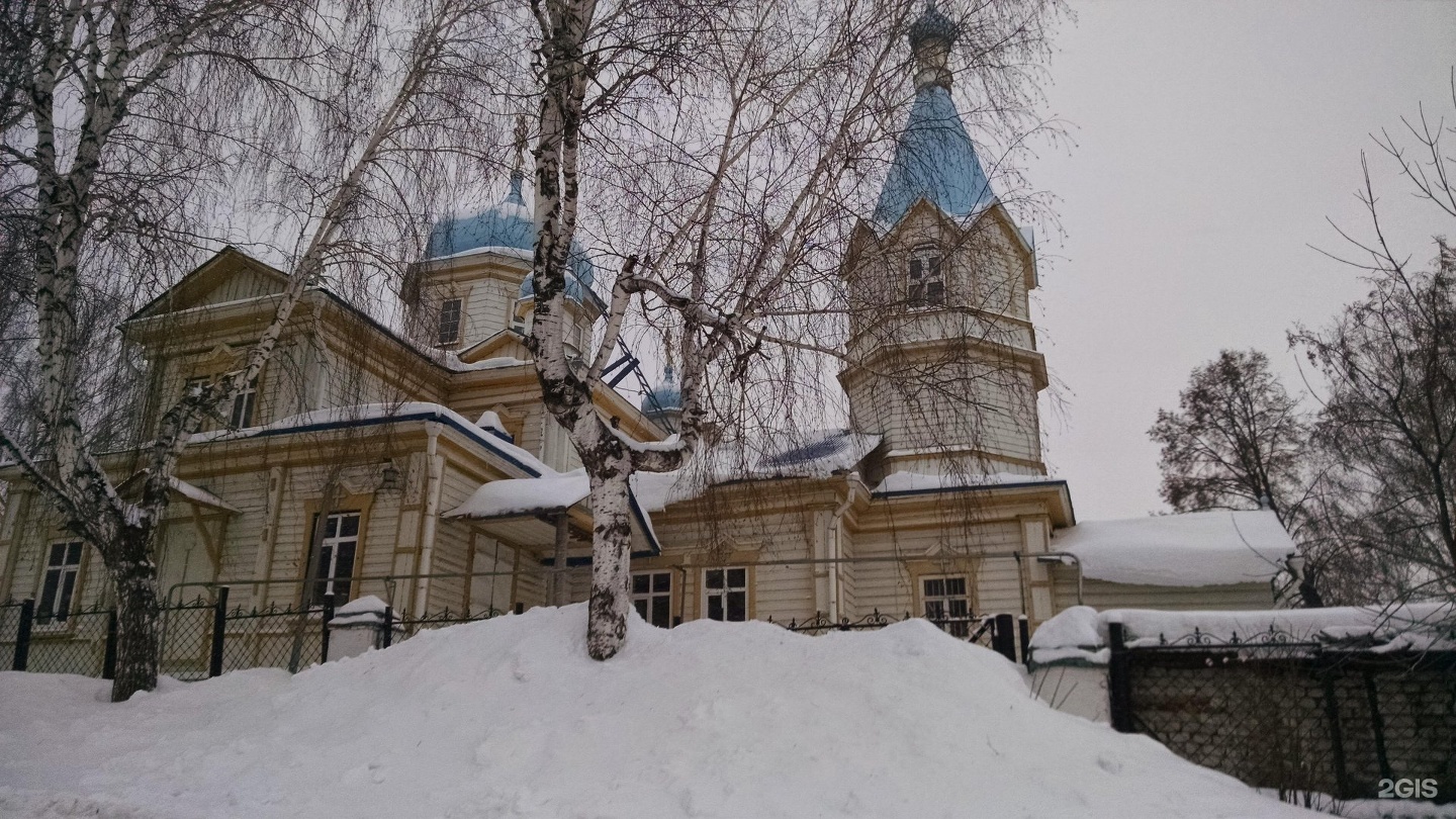 Крестовоздвиженский храм уфа. Крестовоздвиженский храм Уфа внутри. Уфа, ул. Лесопильная. Крестовоздвиженский храм Уфа вход.