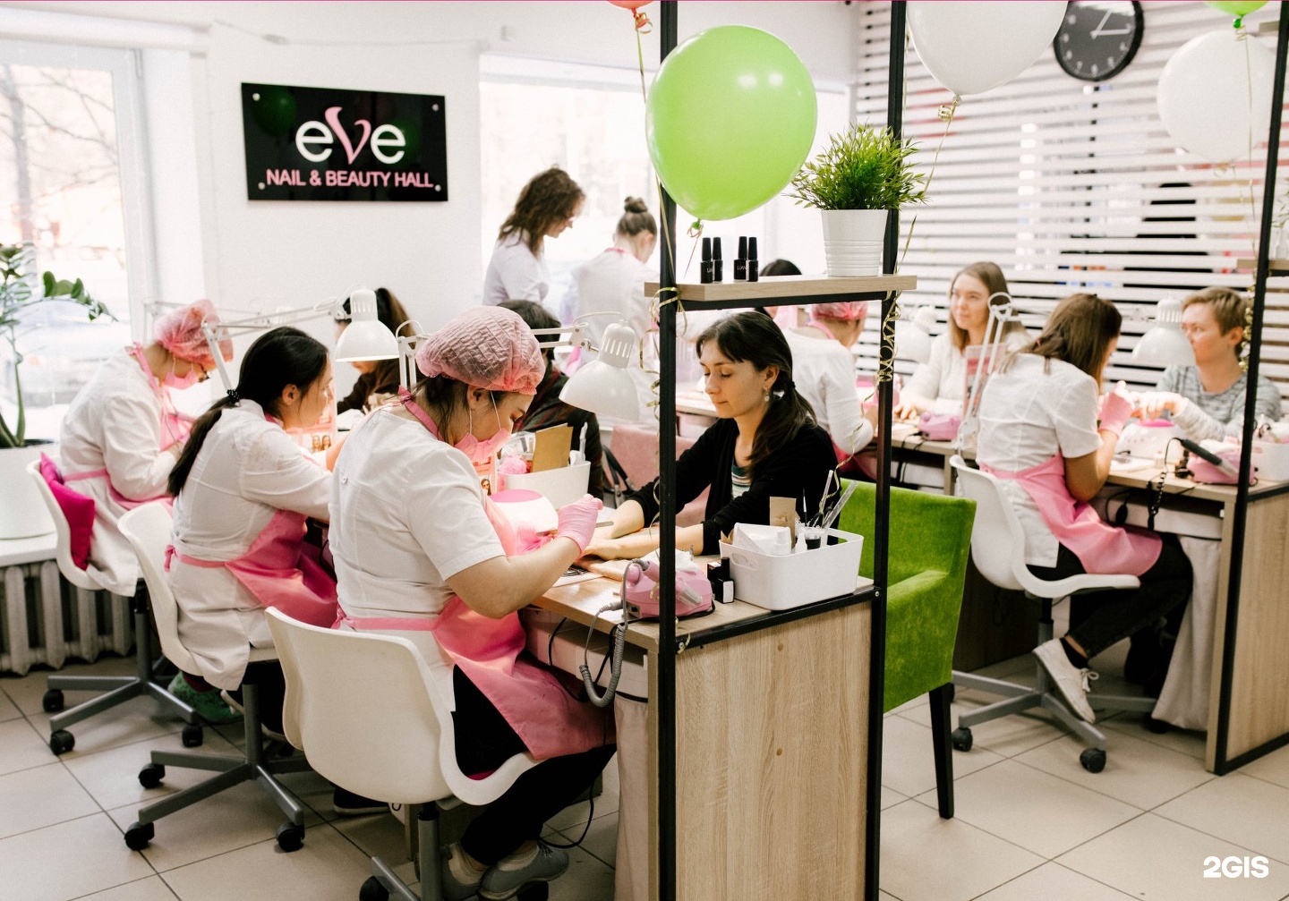 Уфа салон. Eve Nail Studio Уфа. Студия красоты пр. октября. Студия красоты best Beauty Nail Academy. Студия ева Беляево кабинет.