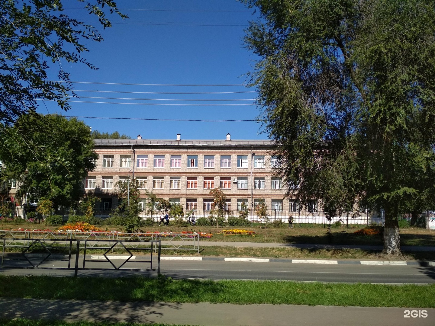 Школа 166 екатеринбург. Школа 168 Самара. Школа 168 Новосибирск. Школа номер 154 Самара. Школа 166 Самара.