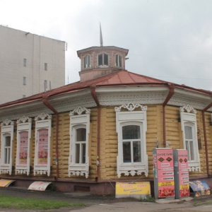 Фото от владельца На Тарской, картинная галерея