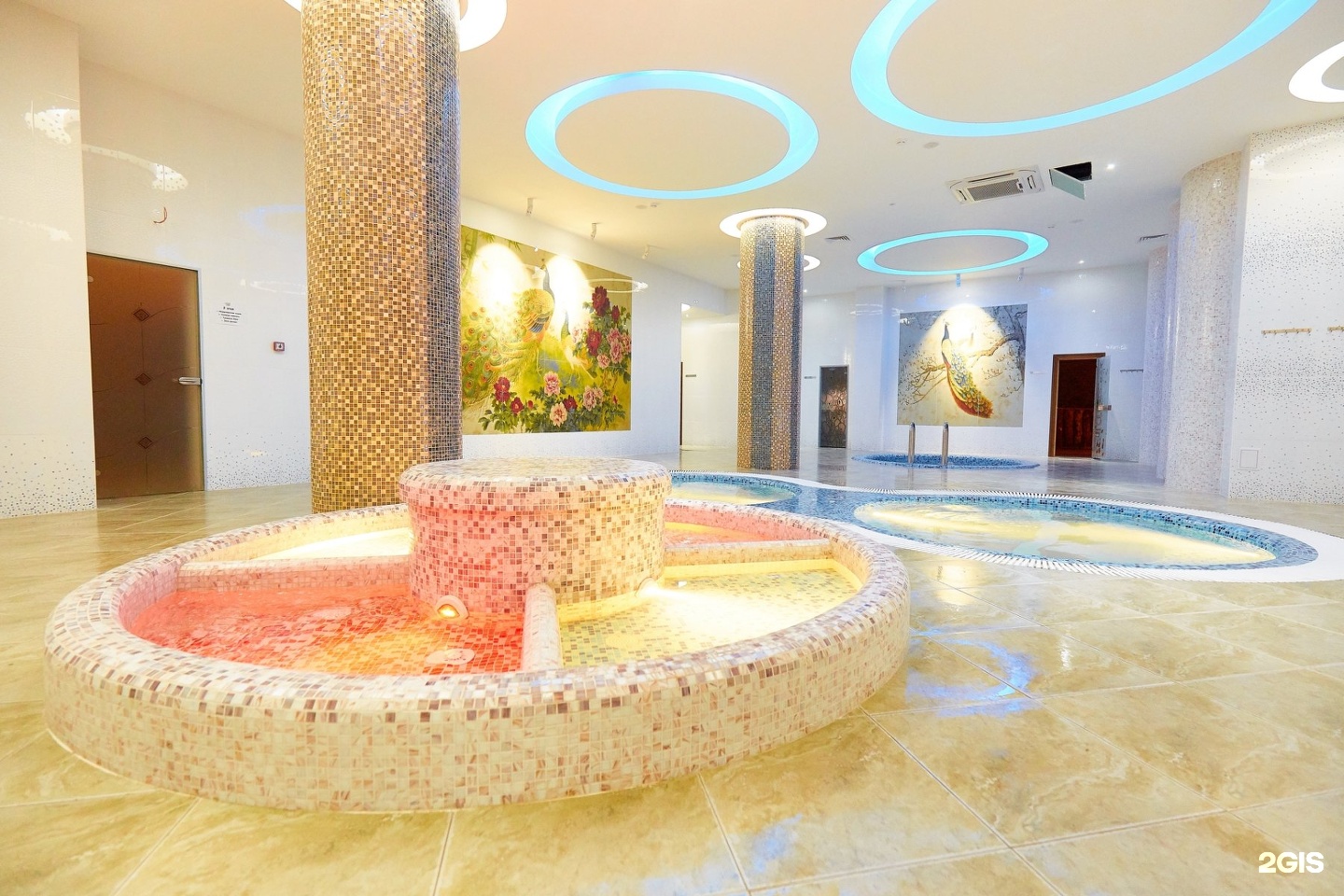 White gold spa. Голд фит и спа Краснодар. Avax Fit Spa Краснодар. АВАКС Краснодар фитнес. Голд фитнес спа Краснодар Покрышкина.